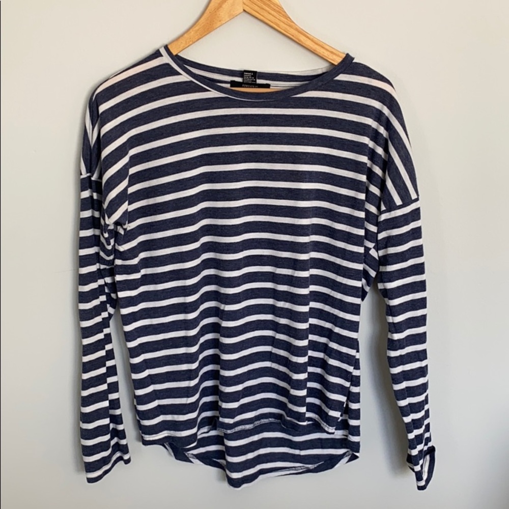 Long sleeve t-shirt